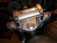 Moto Guzzi Bar Riser 010 (400x300).jpg