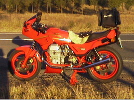Moto Guzzi 001