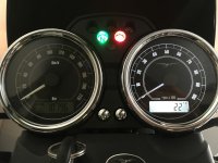 V7-speedo-dash-light.JPG
